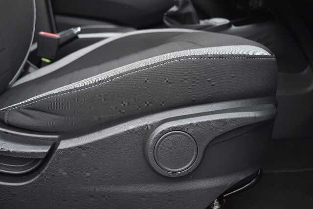 Hyundai I10 1.2 [79] Advance 5dr [Nav] White