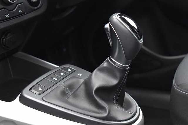 Hyundai I10 1.2 MPi Premium 5dr Auto White