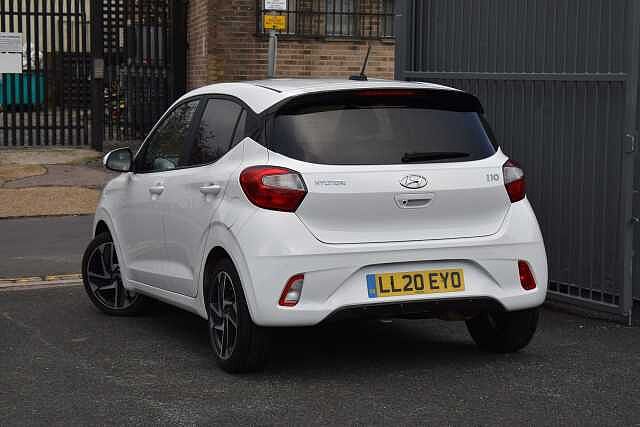 Hyundai I10 1.2 MPi Premium 5dr Auto White