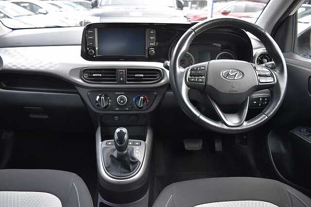 Hyundai I10 1.2 MPi Premium 5dr Auto White