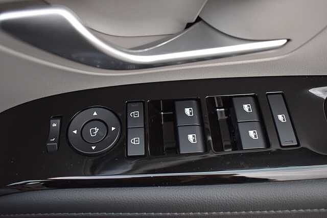 Hyundai TUCSON 1.6T Hybrid Ultimate 5dr Auto Grey