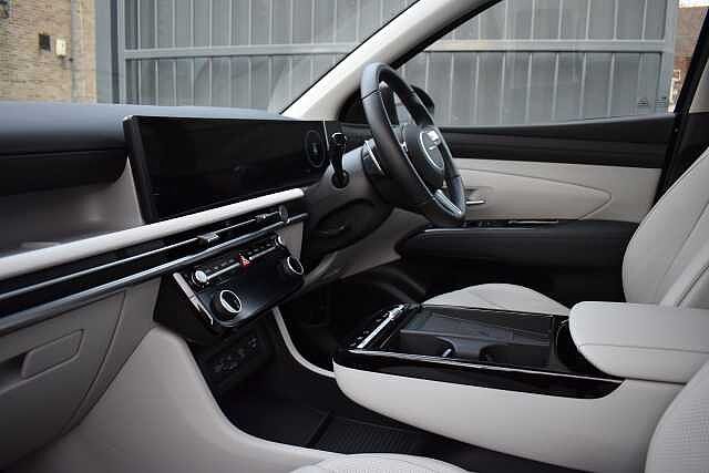Hyundai TUCSON 1.6T Hybrid Ultimate 5dr Auto Grey