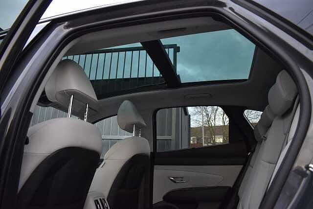 Hyundai TUCSON 1.6T Hybrid Ultimate 5dr Auto Grey