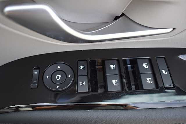 Hyundai TUCSON 1.6T Hybrid Ultimate 5dr Auto Blue