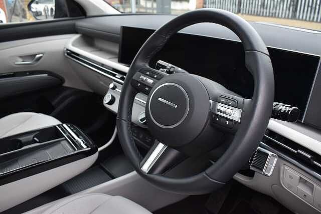 Hyundai TUCSON 1.6T Hybrid Ultimate 5dr Auto Shadow Grey