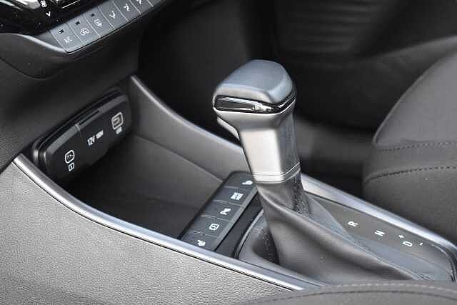 Hyundai i20 1.0T GDi Premium 5dr DCT