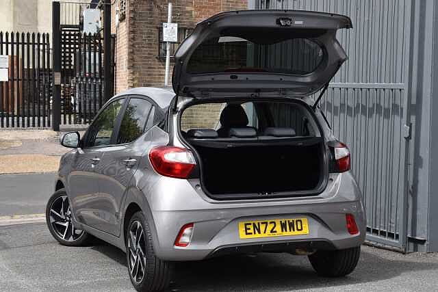 Hyundai I10 1.0 MPi Premium 5dr Elemental Brass