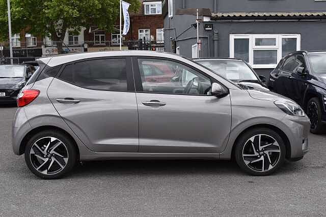 Hyundai I10 1.0 MPi Premium 5dr Elemental Brass
