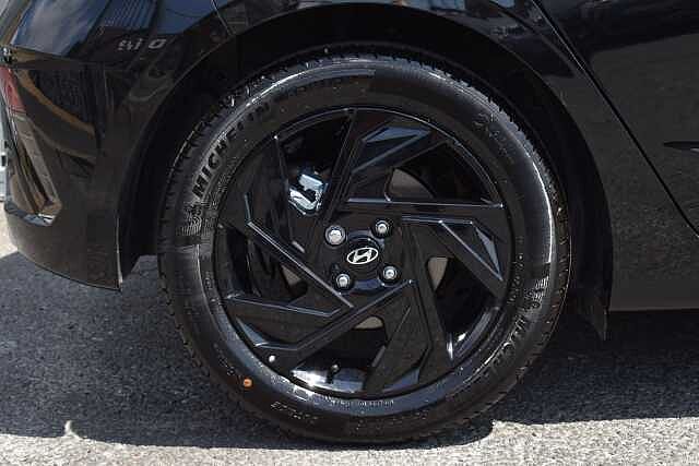 Hyundai i20 1.0T GDi 90 Black Line 5dr