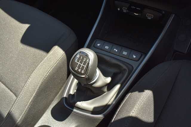 Hyundai i20 1.0T GDi 90 Tech Line 5dr