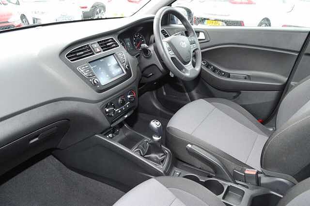 Hyundai i20 1.2 SE (84 PS) (ISG) 5 Door