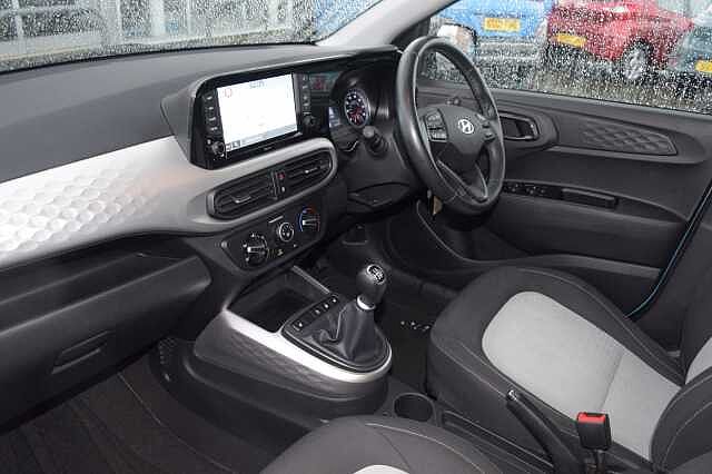 Hyundai I10 1.2 Premium 5 Door Green