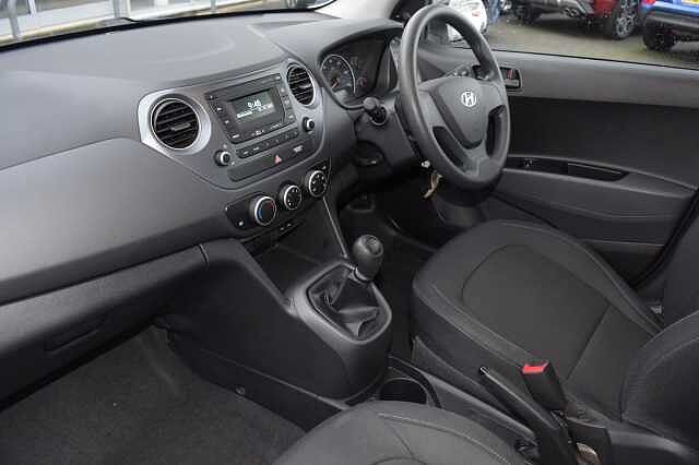 Hyundai i10 1.0 S 5 Door