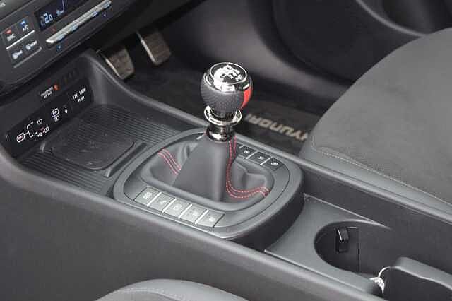 Hyundai KONA 1.6T 138 N Line S 5dr