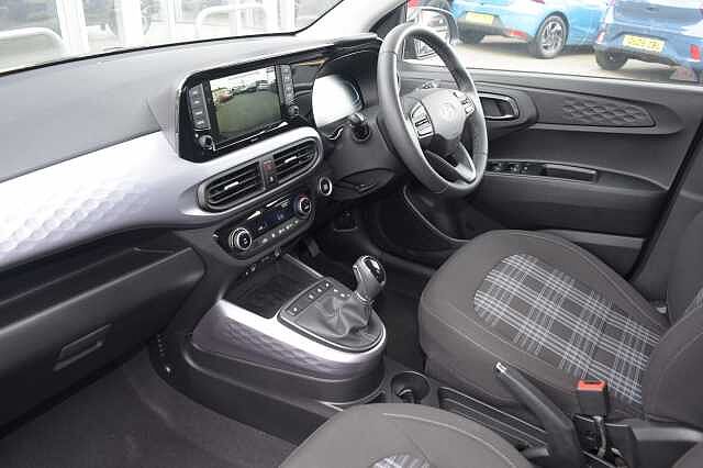 Hyundai i10 1.0 [63] Premium 5dr Auto [Nav]