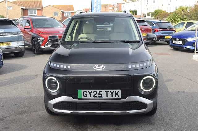 Hyundai INSTER 85kW 02 49kWh 5dr Auto Black