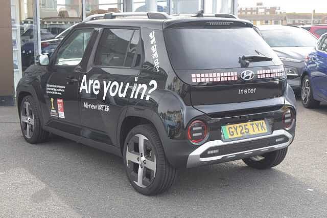 Hyundai INSTER 85kW 02 49kWh 5dr Auto Black