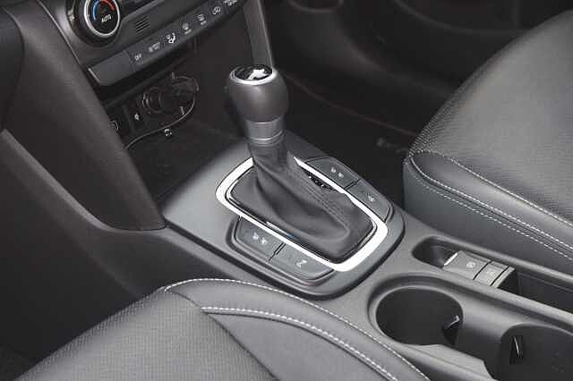 Hyundai KONA 1.6 GDi Hybrid Premium SE 5dr DCT Blue