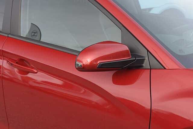 Hyundai KONA 1.6 GDi Hybrid Ultimate 5dr DCT Red