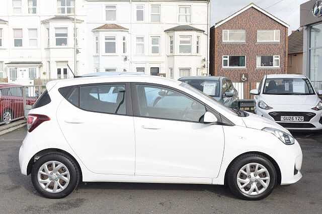 Hyundai I10 1.0 SE 5dr White