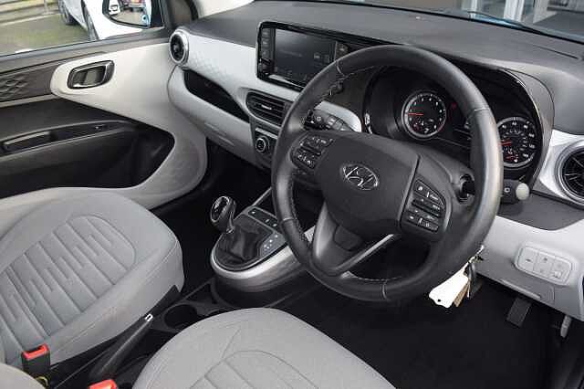 Hyundai i10 1.2 MPi Premium 5dr Auto