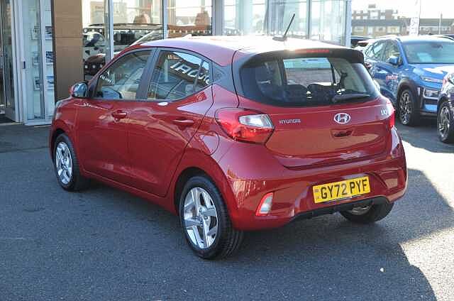 Hyundai I10 1.0 MPi SE Connect 5dr Red