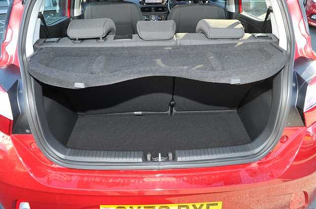 Hyundai I10 1.0 MPi SE Connect 5dr Red