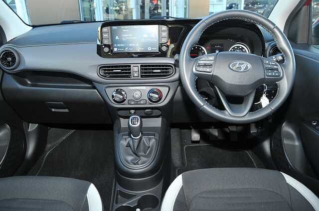 Hyundai I10 1.0 MPi SE Connect 5dr Red