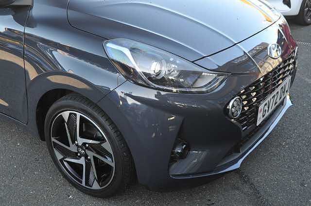 Hyundai i10 1.2 MPi Premium 5dr