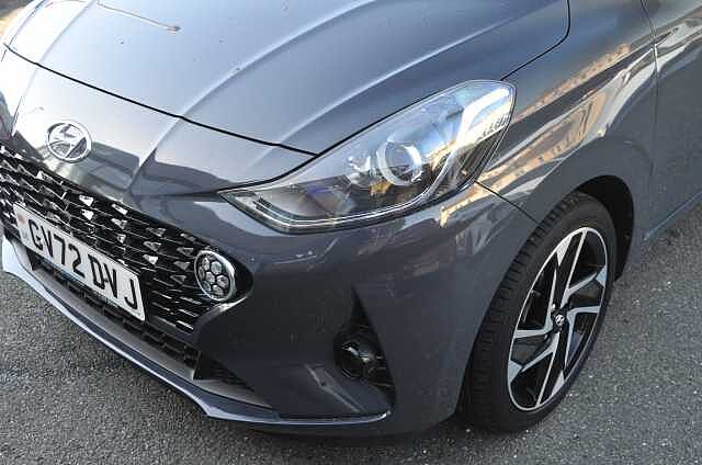 Hyundai i10 1.2 MPi Premium 5dr