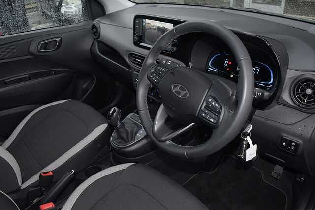 Hyundai i10 1.2 Advance 5dr Auto