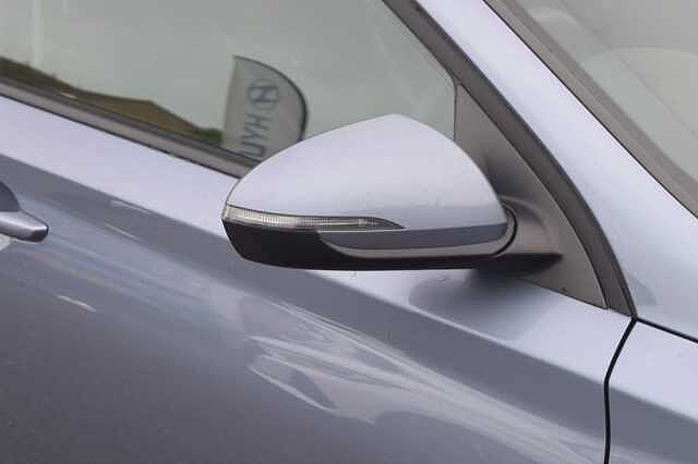 Hyundai i30 1.5T GDi 48v Hybrid Premium 5dr DCT