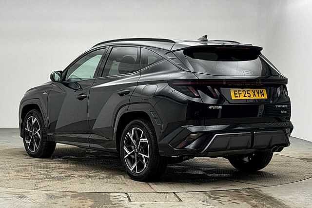 Hyundai TUCSON 1.6T Hybrid N Line 5dr Auto Black