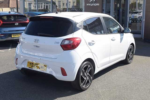 Hyundai I10 1.0 MPi Premium 5dr Auto White