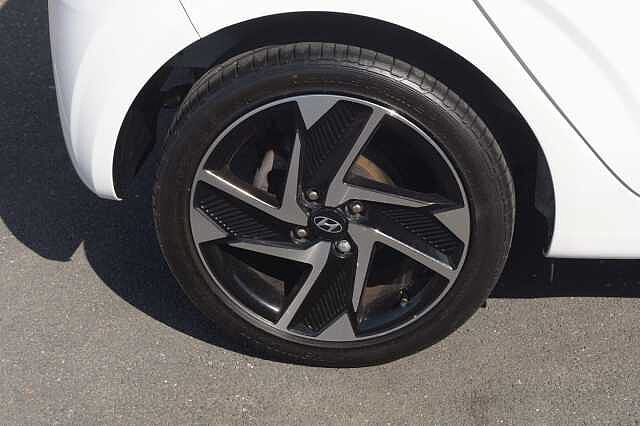 Hyundai I10 1.0 MPi Premium 5dr Auto White