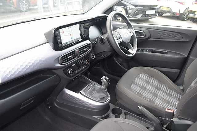 Hyundai i10 1.2 MPi Premium 5dr Auto