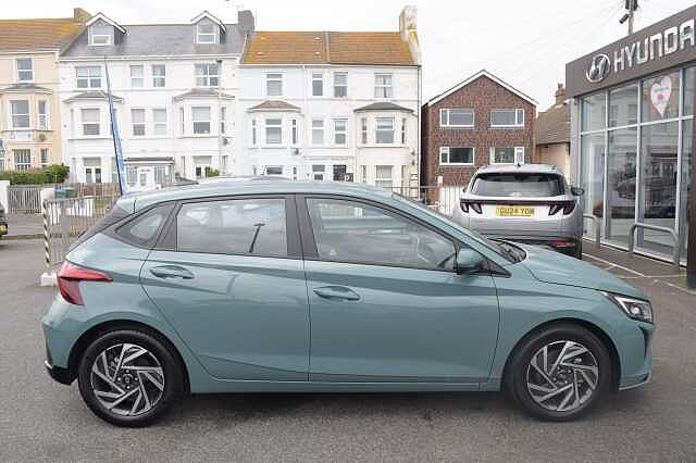 Hyundai I20 1.0T GDi Advance 5dr Green