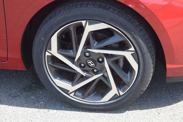 Hyundai i20 1.0T GDi 48V MHD Premium 5dr DCT