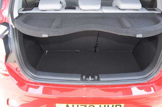Hyundai i10 1.0 MPi Premium 5dr