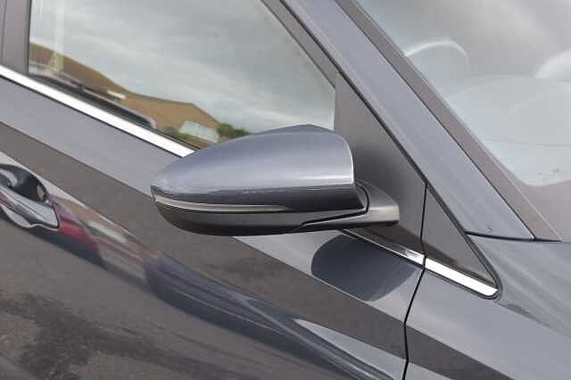 Hyundai I20 1.0T GDi 48V MHD Premium 5dr DCT Grey