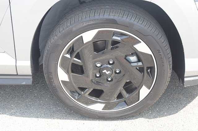 Hyundai KONA 160kW N Line 65kWh 5dr Auto Silver