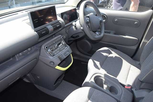 Hyundai Inster 85kW Cross 49kWh 5dr Auto