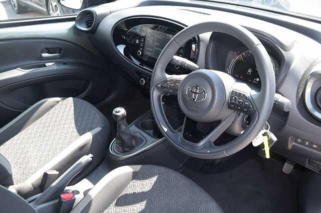 Toyota Aygo X 1.0 VVT-i Edge 5dr