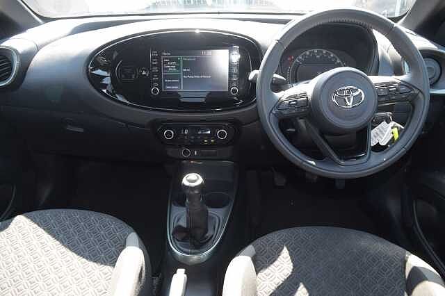 Toyota Aygo X 1.0 VVT-i Edge 5dr