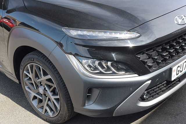 Hyundai KONA 1.6 GDi Hybrid Ultimate 5dr DCT Black
