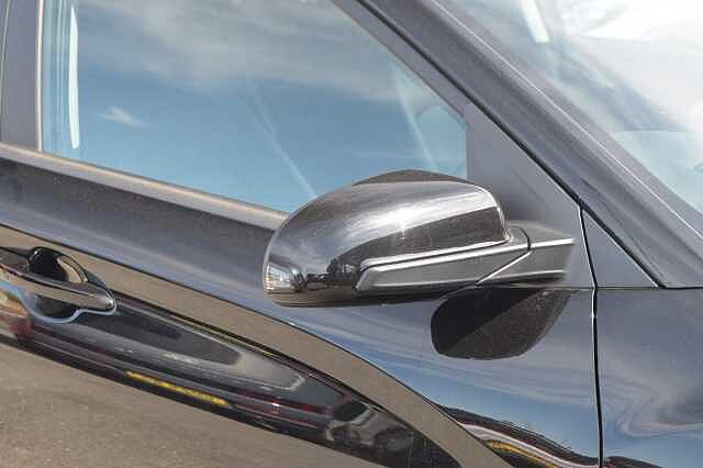 Hyundai KONA 1.6 GDi Hybrid Ultimate 5dr DCT Black