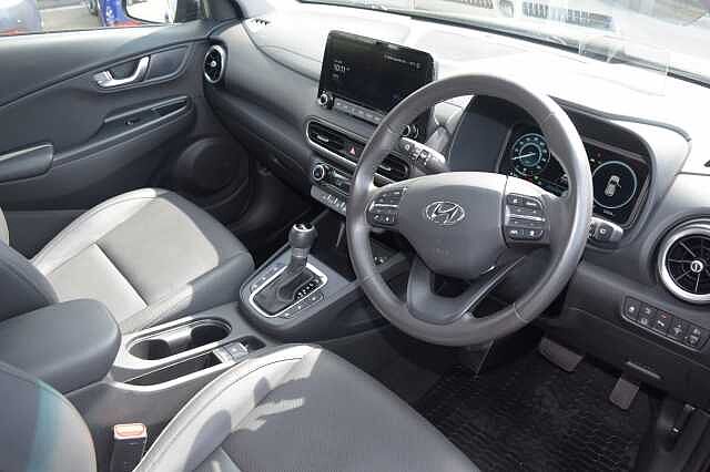 Hyundai KONA 1.6 GDi Hybrid Ultimate 5dr DCT Black