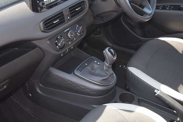 Hyundai i10 1.2 [79] Advance 5dr Auto [Nav]