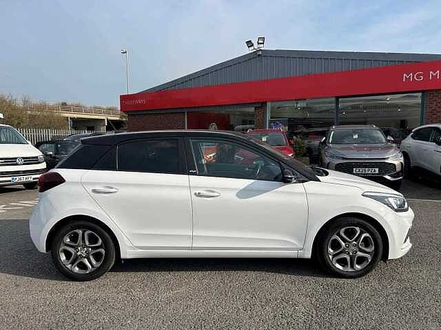 Hyundai i20 5 Door 1.2 MPi (84ps) PLAY