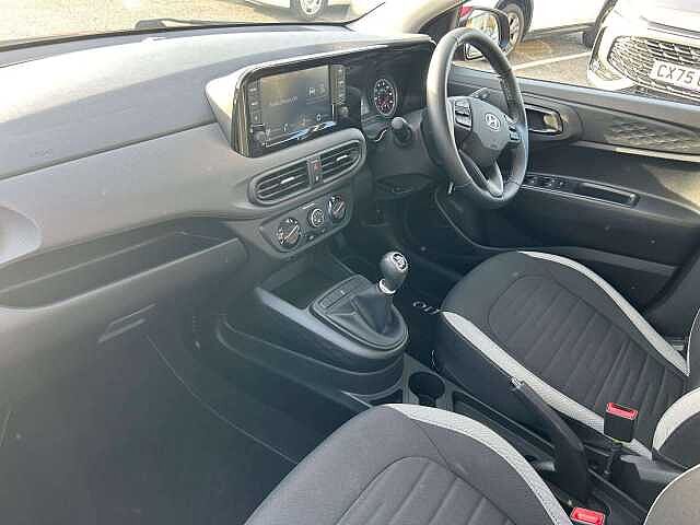 Hyundai i10 1.0 MPi SE Connect 5dr